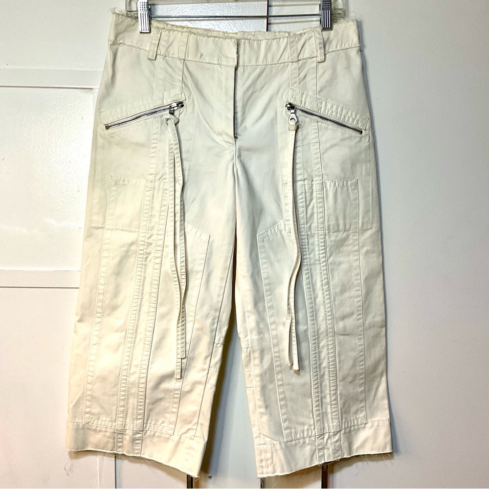 Women’s Off-White Cropped Cargo Pants